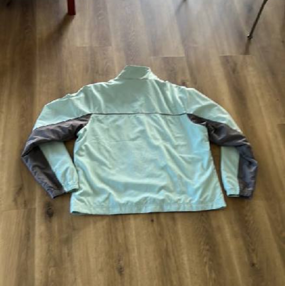 Vintage Reebok Women's 2-piece Track/Warm-up/Windbreaker Suit - Picture 3 of 10